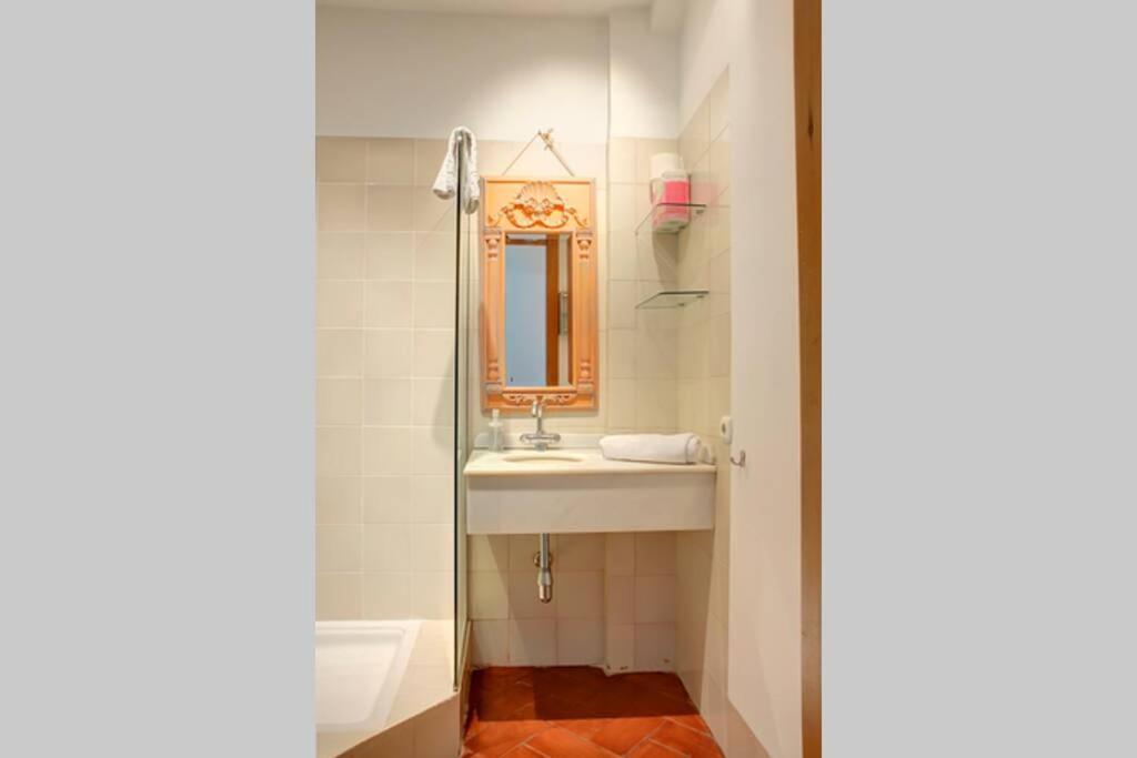 Apartamento Santa Cruz Sewilla Zewnętrze zdjęcie